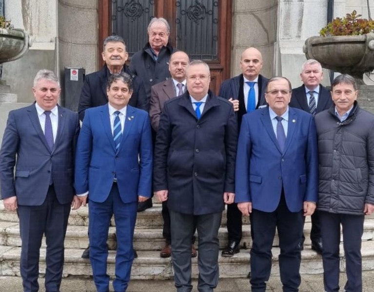 Primarul USR din Alba Iulia se întoarce în PNL. Mesajul transmis de Gabriel Pleșa după întâlnirea cu Nicolae Ciucă