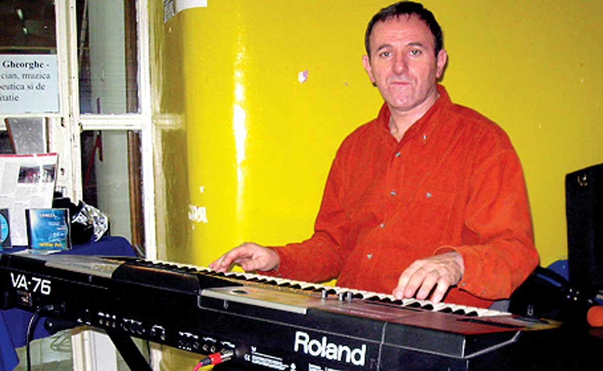 Gheorghe Iovu este primul şi singurul meloterapeut atestat din România