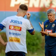 mircea lucescu fb frf1 jpg