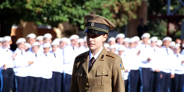 absolventa colegiu militar1 jpg