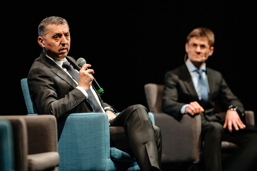 Ce a arătat prima dezbatere națională pe marginea reformei din învățământ. Specialist:„A fost clipa adevărului incomod”| ANALIZǍ