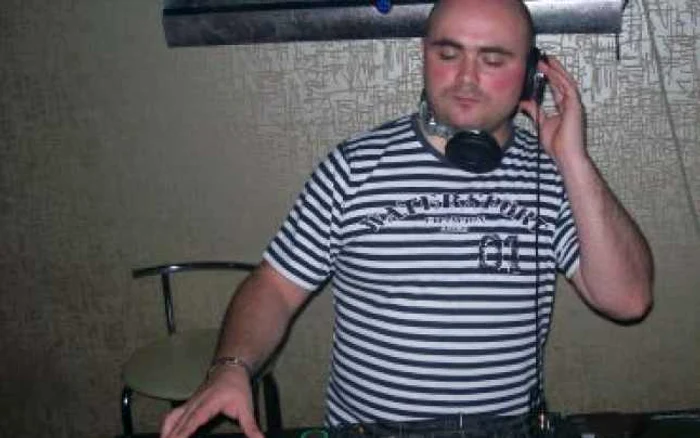 Sibiu: Alexandru „DJ Sanyi“ Deneş, cel ce dă tonul distracţiei