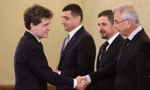 INSTANT CONSULTARI AUR 39 INQUAM Photos Octav Ganea jpg