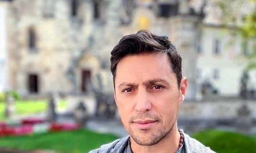 3 daniel pavel prezentator survivor romania jpg jpeg