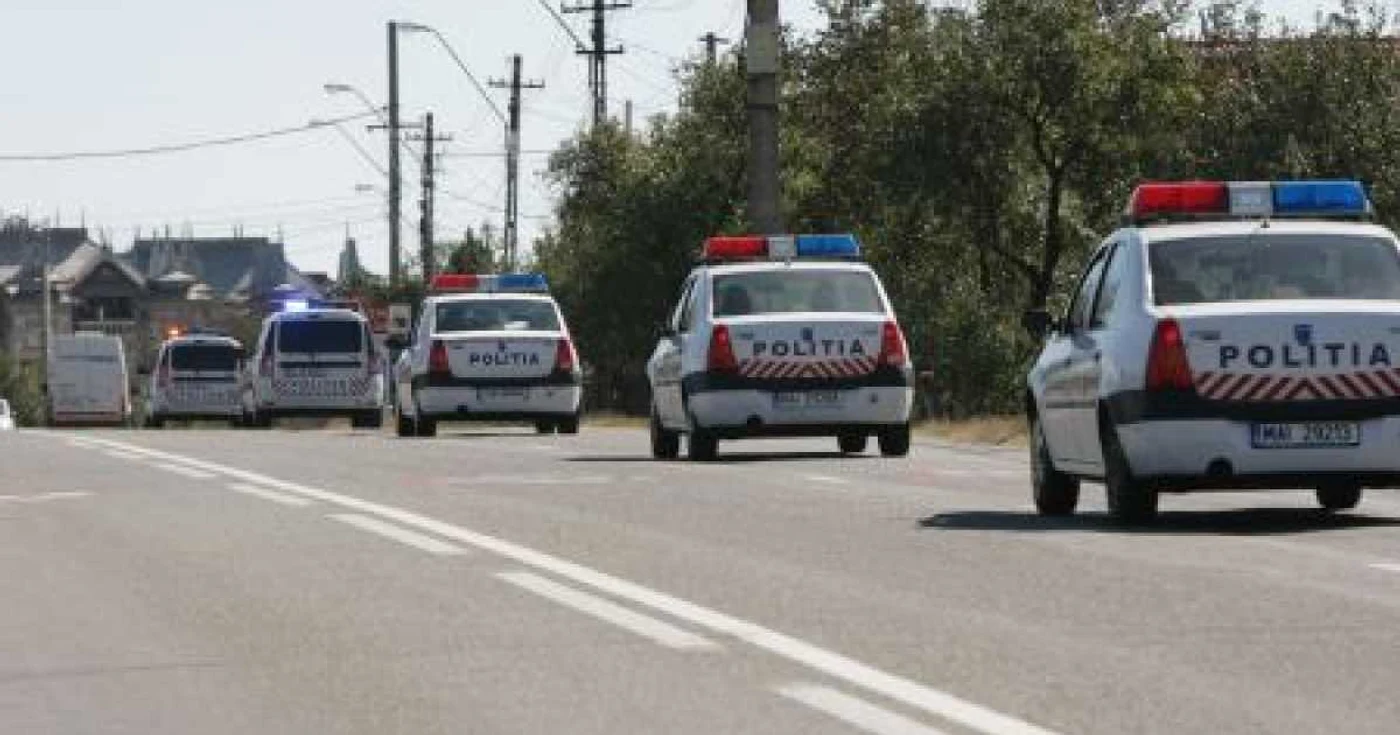 Tânărul a încercat să scape de oamenii legii, însă în cele din urmă a ajuns la secţia de poliţie 