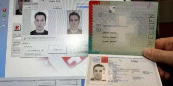 Anchetatorii din cadrul Interpolului vor avea paşapoarte electronice