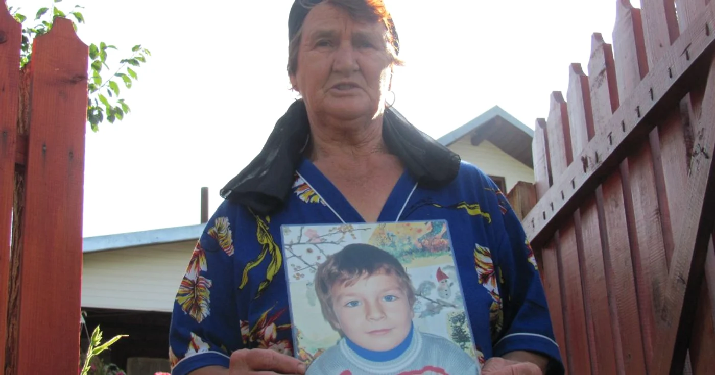 Copilul era singur la părinţi 