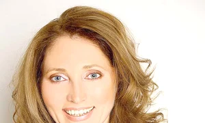 Make up artist Florina Mărcuţă  jpeg