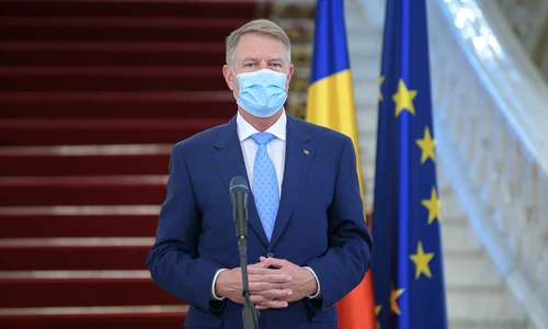 klaus iohannis poarta masca de protectie jpeg