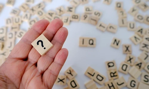 Semne ca ai un IQ peste medie  Sursa foto shutterstock 2230643979 jpg