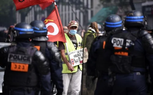 Protestele Vestelor Galbene din Paris. FOTO EPA-EFE