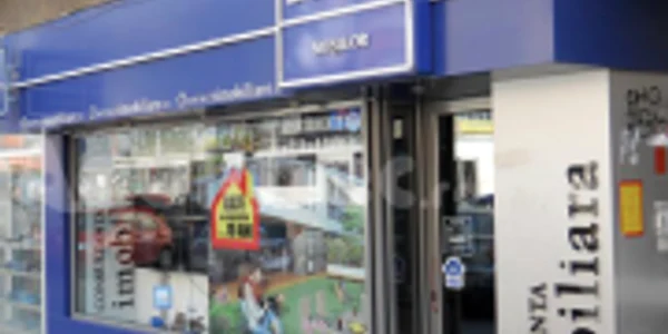 Agenţie imobiliară Coldwell Banker