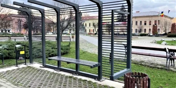 Arad Proiect de realizare a 117 stații de autobuz, blocat la jumătate din cauza prețurilor la materiale  Foto Primaria Arad jpg