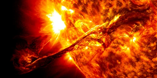 explozie solara