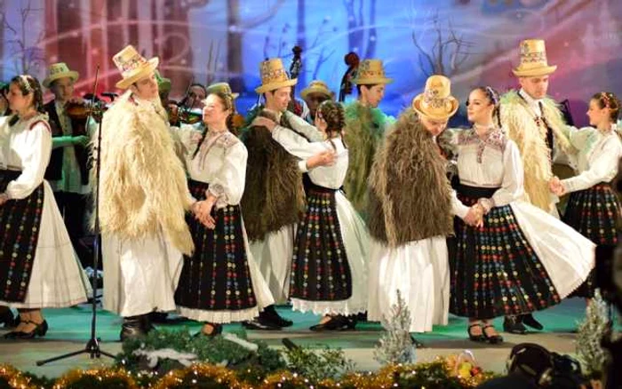 Artiştii au evoluat pe scena Teatrulu Municipal Baia Mare  Sursa foto: CJ Maramureş