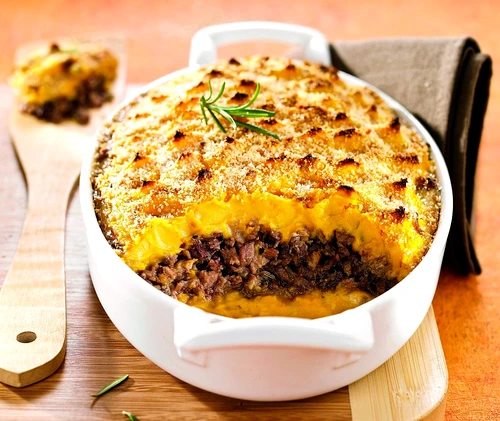 placinta cu cartofi si carne tocata jpeg