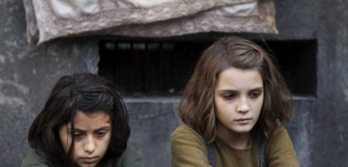 Elisa Del Genio şi Ludovica Nasti, interpretele personajelor principale din serialul HBO „Prietena mea genială“ FOTO HBO