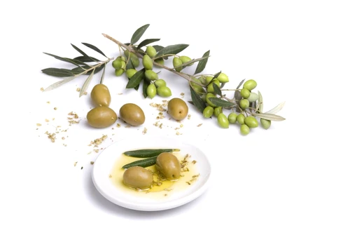 masline verzi shutterstock 6090916 jpeg