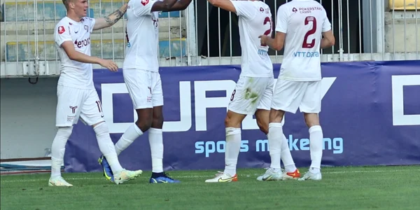 Bucurie gol Emmanuel Yeboah in meciul de fotbal dintre Chindia Targoviste si CFR Cluj  FOTO Gheorghe Fluster/SPORT PICTURES