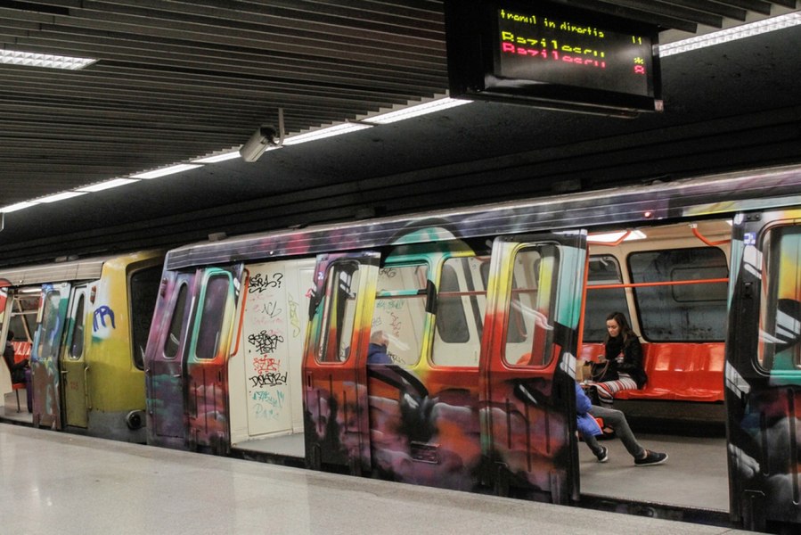 Incident la metrou, pe Magistrala 4, Gara de Nord - Lac Străulești: un tren s-a defectat, se circulă în sistem pendulă