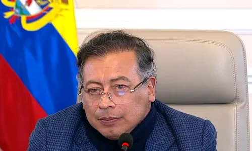 gustavo petro foto x png