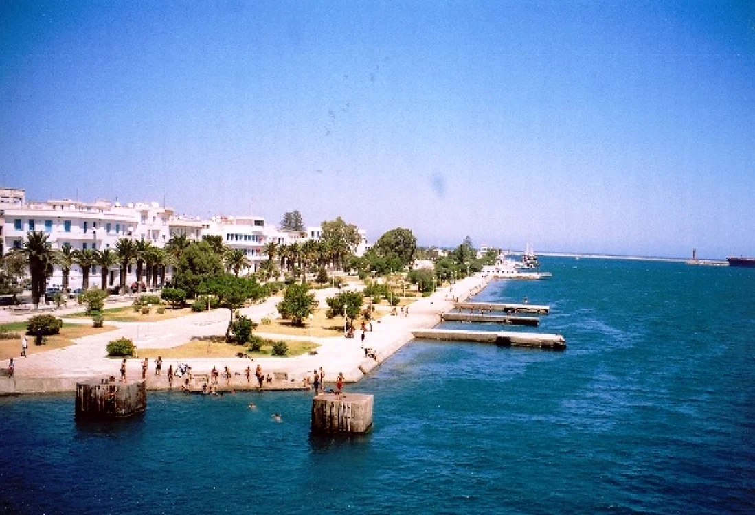 Bizerte, Tunisia. FOTO Skycrapecity.com