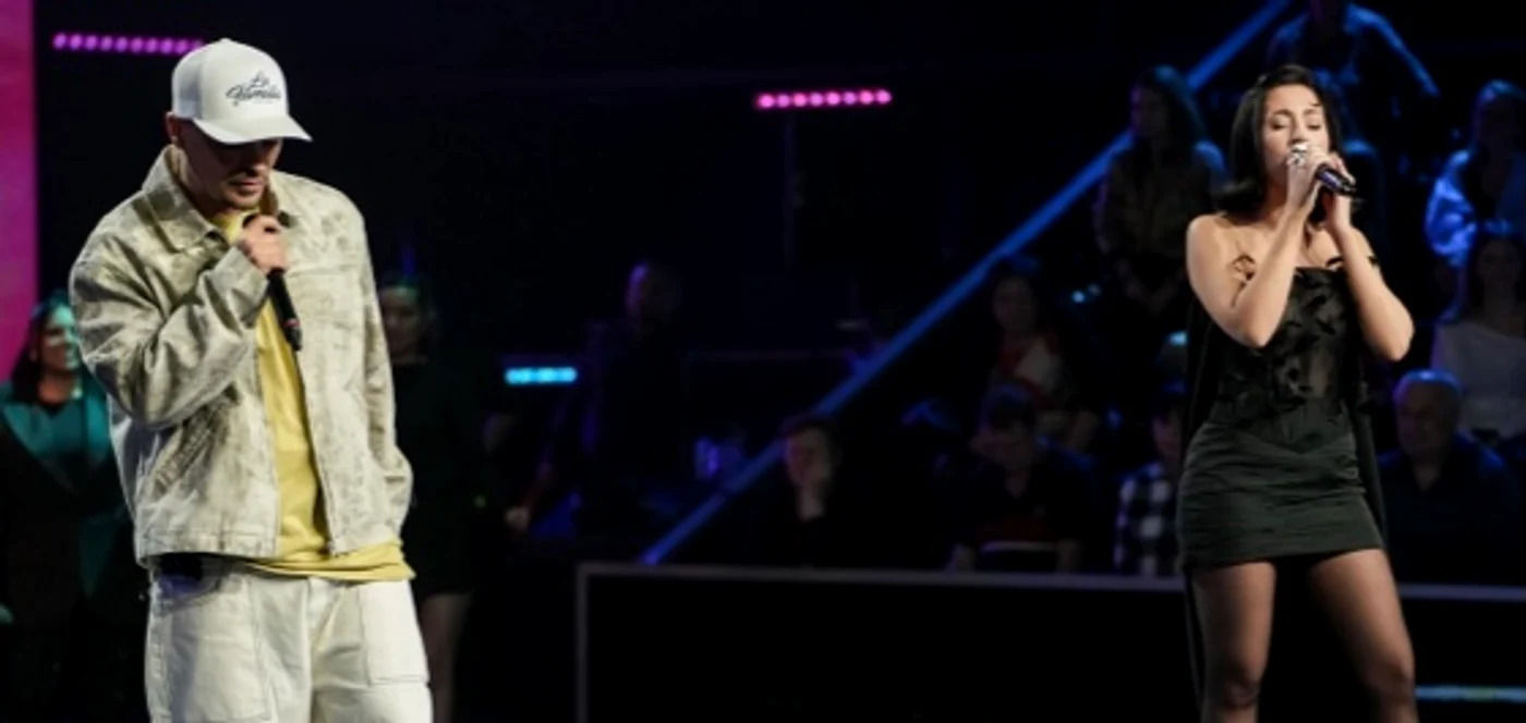 Nicole Cherry și Puya interpretează piesa “E vina mea” foto: Antena 1