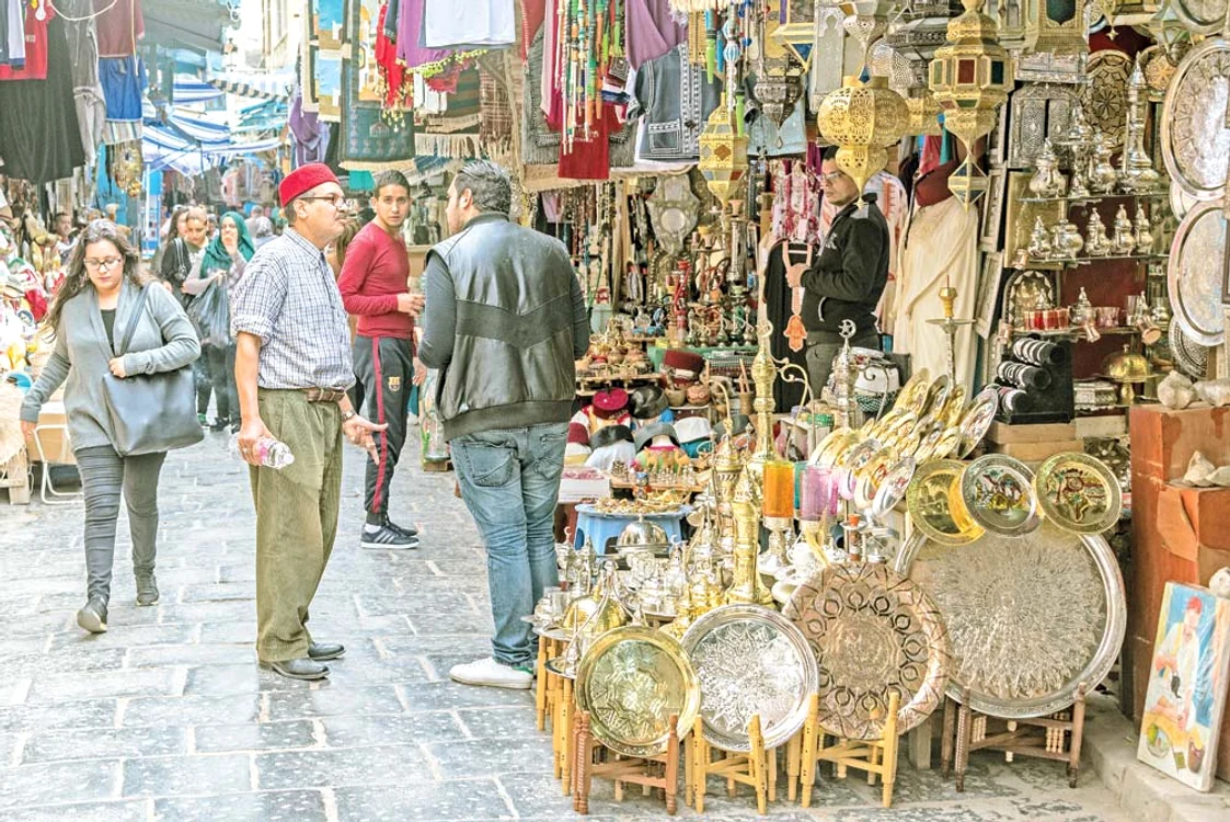 Bazarurile sunt pline de culoare
