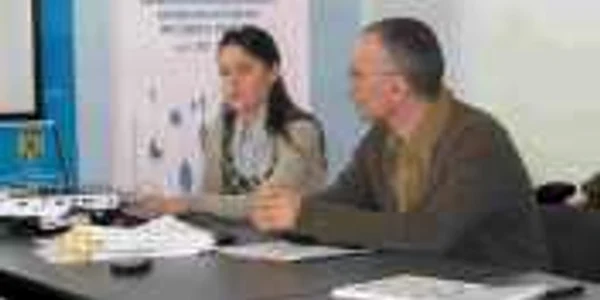 Iulia Şerban şi Cătălin Drăgulescu, manageri de proiect
