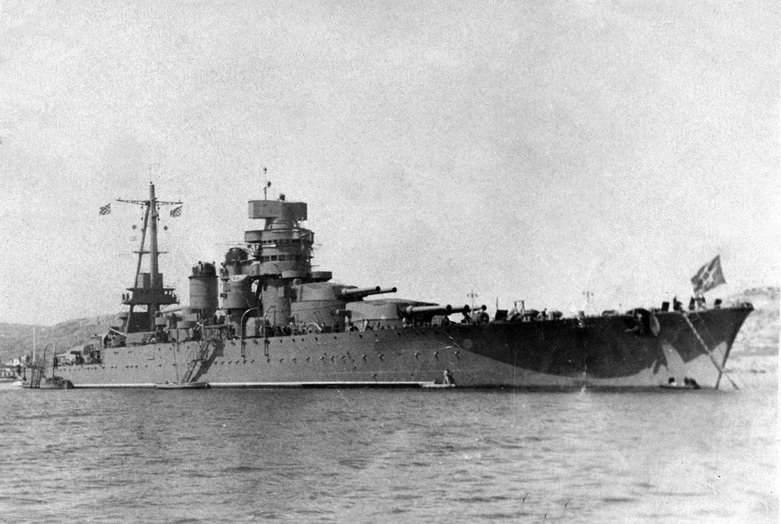 Cuirasatul sovietic Novorossiysk (foto: Wikimedia Commons)