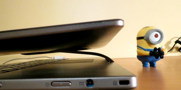 acer aspire r7