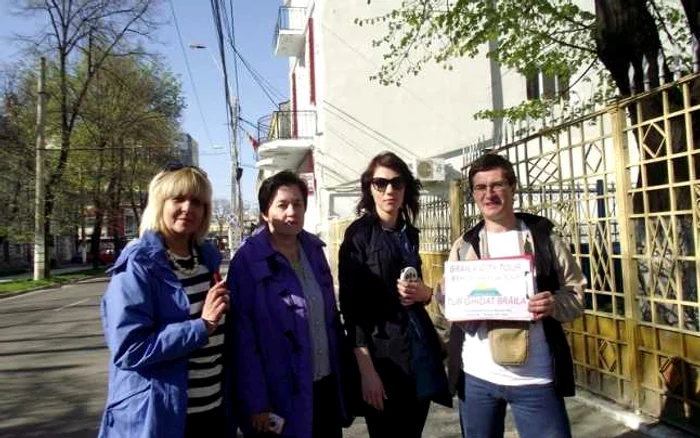 Gabriel Lâlă spune că pasiunea pentru turism şi dorinţa de promovare a Brăilei sunt principalele motive pentru care orgnaizează tururile ghidate FOTO Facebook Gabriel Lâlă