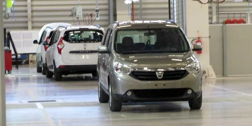 Dacia Lodgy la finalul liniei de Montaj General