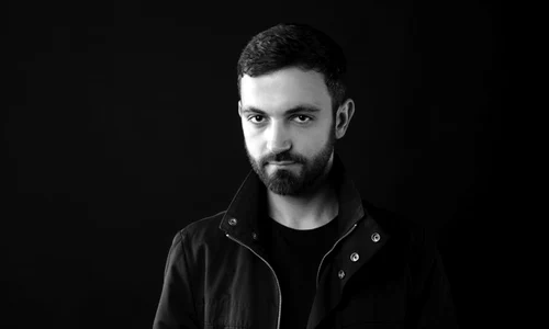 Sînt un furnizor de servicii de terapie estetică“  – interviu cu artistul vizual George ANGHELESCU jpeg