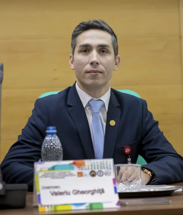 
    Valeriu Gheorghiță anunță noi informații despre vaccinarea anti Covid a copiilor  