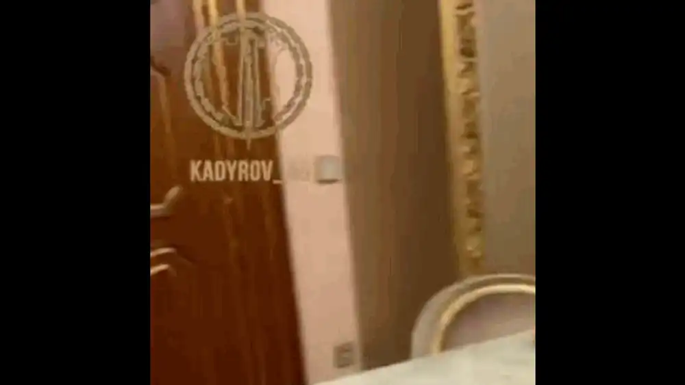 Primele imagini cu fiul lui Ramzan Kadîrov după accidentul în care a fost implicat. Adam, vizibil schimbat