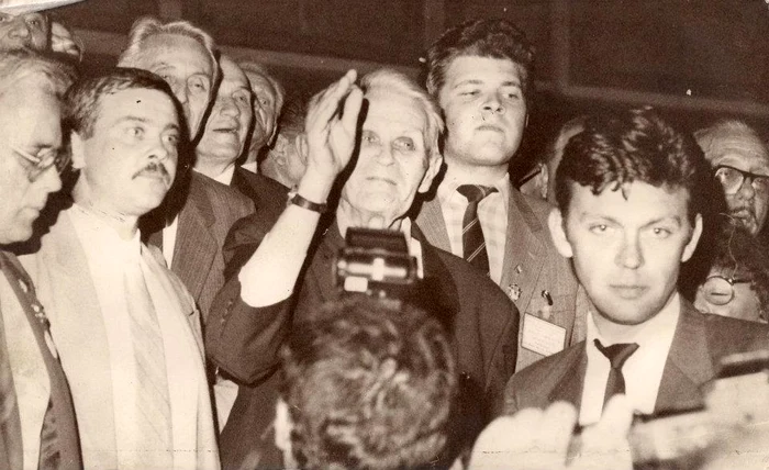 De la contestarea unui nostalgic la nostalgia neputincioasă jpeg