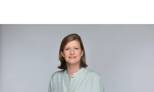 „Radioul creează un cadru pentru dezbatere și dialog între culturi” – interviu cu Cécile MÉGIE, directoarea Radio France Internationale jpeg
