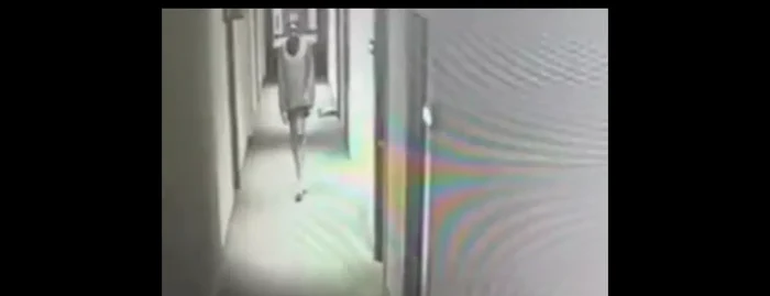Voleibalista, surprinsă de camerele video înainte de a se arunca de la etaj