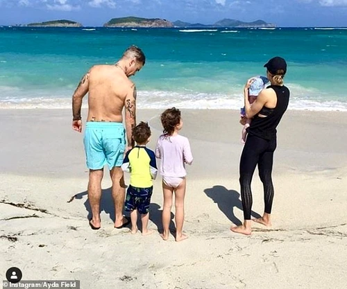 22753496 7833599 family first the couple share daughter teddy seven son charlton a 7 1577579101432 jpg jpeg