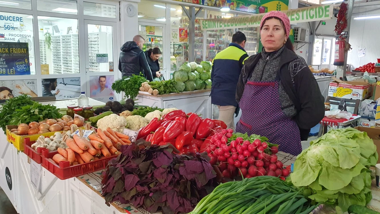 Producătorii spun că vânzările merg prost din cauza sărăciei oamenilor 