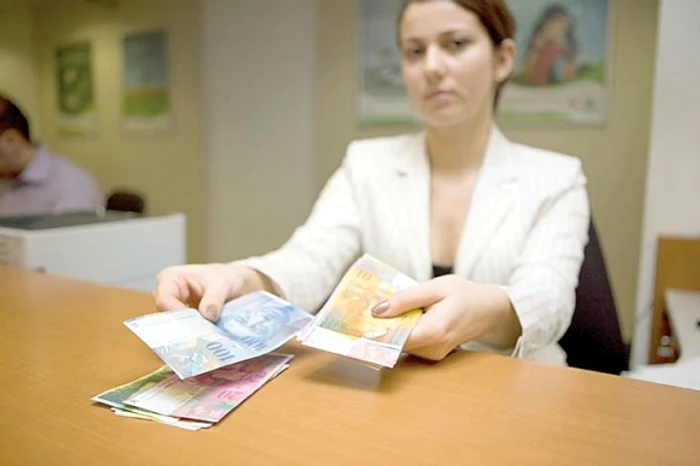 
    Cele mai multe restanțe erau în euro  