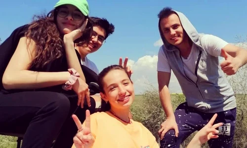 Trăistariu nu a cântat pe nicăieri de 1 Mai, preferând să meargă într-o excursie cu copiii lui de la școala de muzică