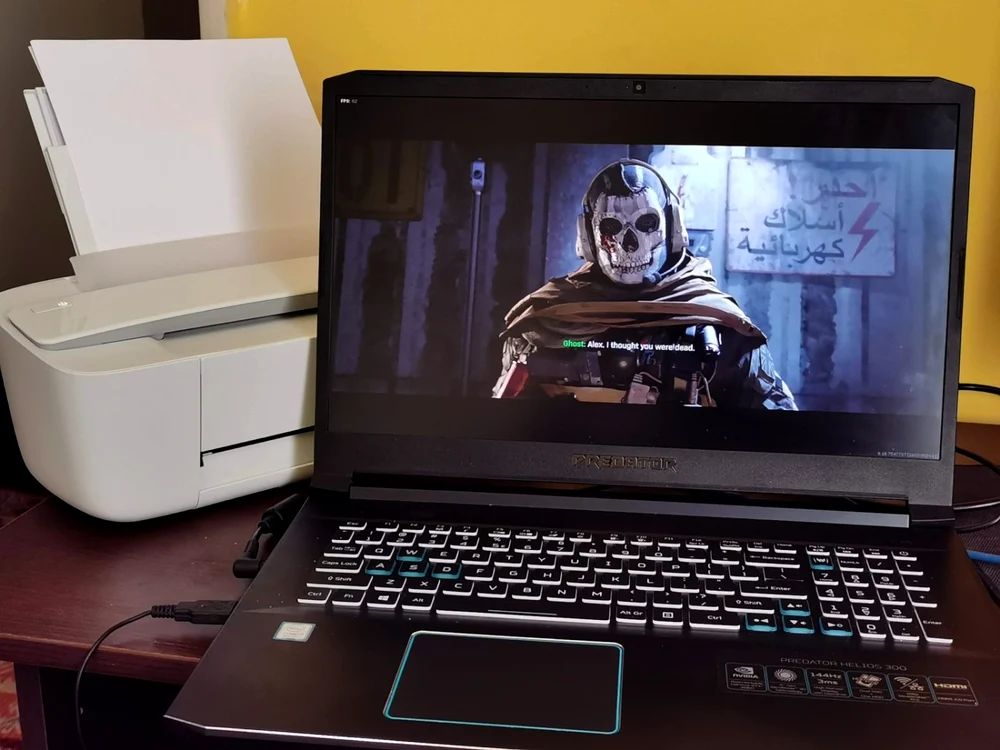 Acer Predator Helios 300 laptop de gaming FOTO Adrian Pogîngeanu