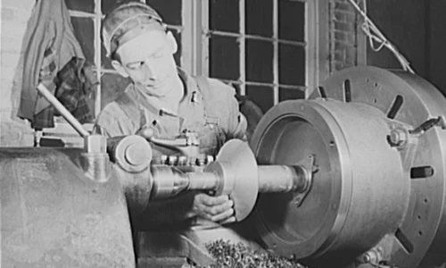 Adevărata față a industriei grele jpeg