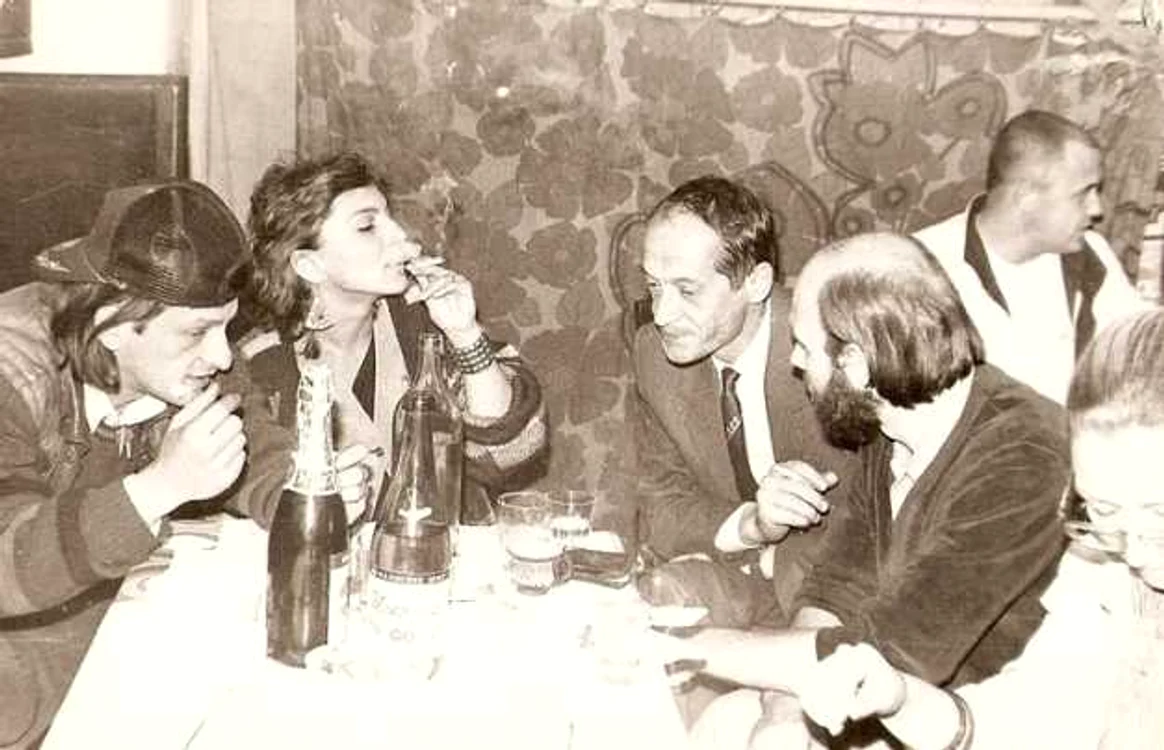 cluj nemes petrecere. foto volumul calin nemes. povestea unui revolutionar