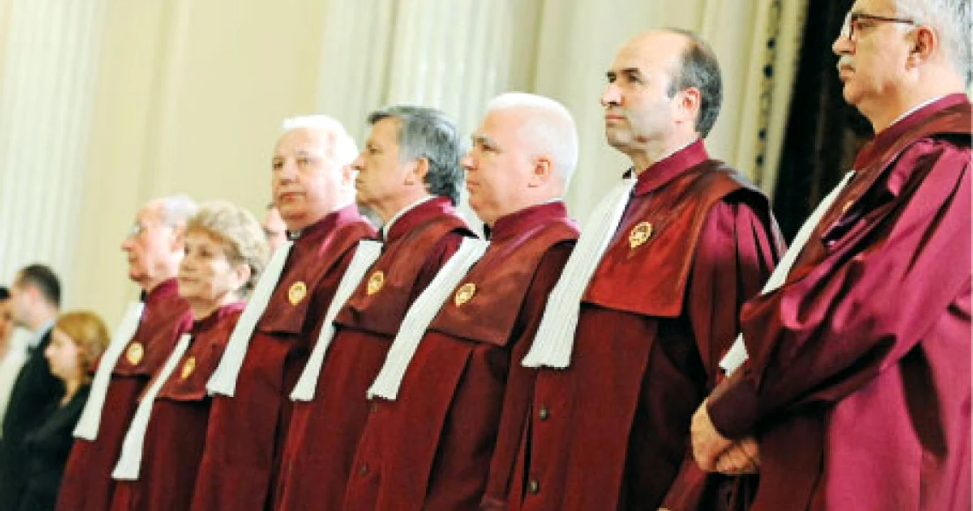 Curtea Constituţională