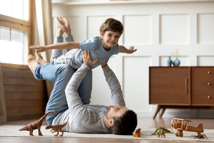 Cele mai emoționante promisiuni pe care părinții le fac copiilor