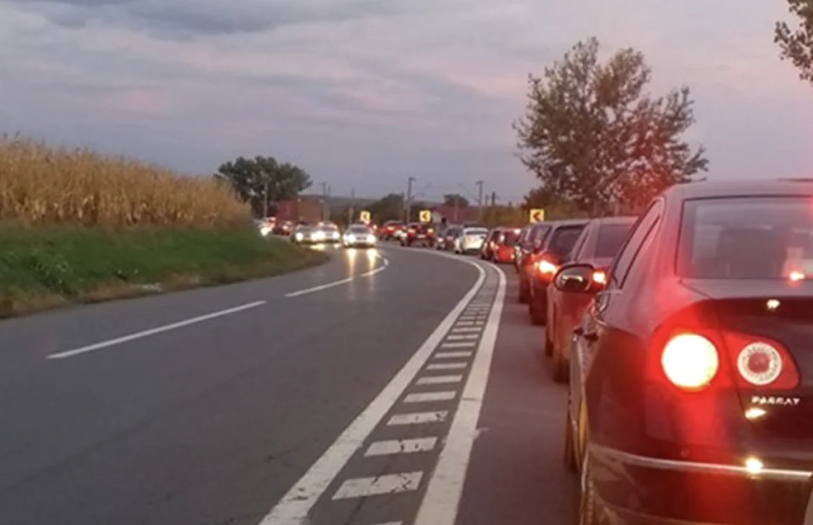 Ambuteiaj Podu Iloaiei / FOTO: Radar Iaşi