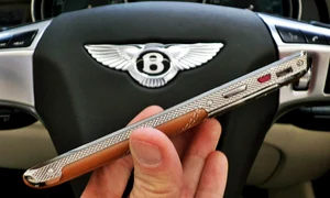 vertu signature touch pentru bentley 0 jpeg